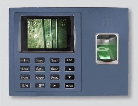 Máy chấm công vân tay Ronald Jack 9300Pro có pin lưu điện